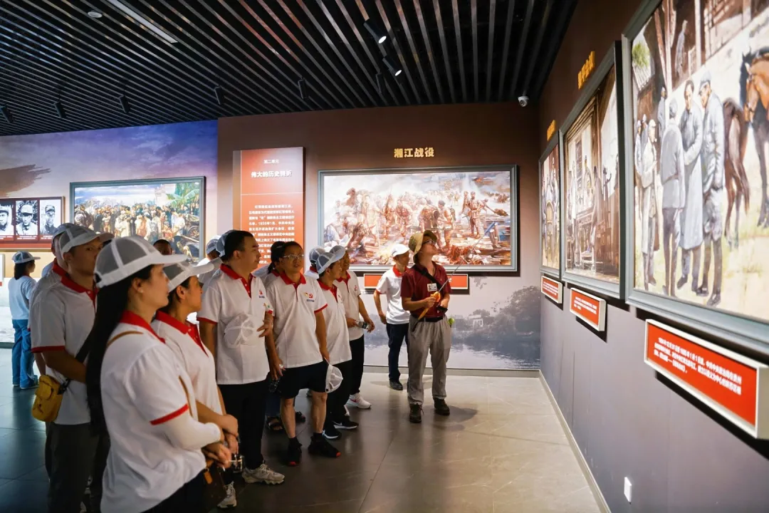 永利电器开展“党建凝聚力量,奋斗成就梦想”主题党日活动